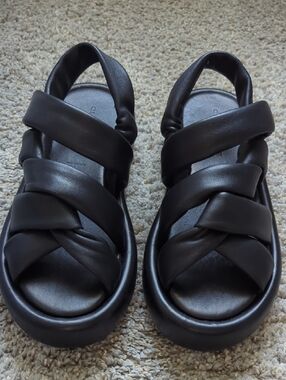 Robert Clergerie Ange Black Leather Sandals with Padded Straps